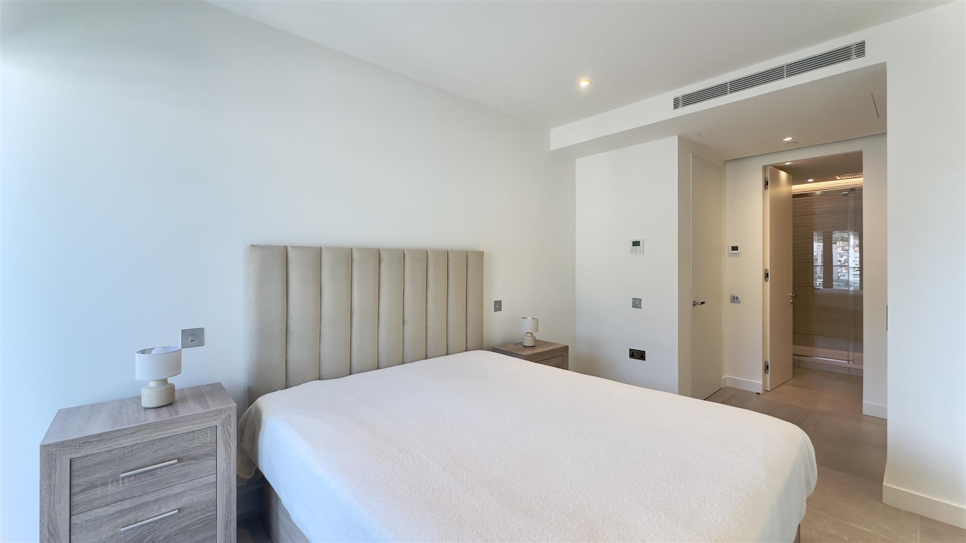 Image of Apartment - 2 Bedrooms - 2 Bathrooms for Rental in EuroCity-Gibraltar, Image 8